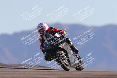 media/Nov-06-2023-Moto Forza (Mon) [[ce023d0744]]/3-Intermediate Group/Session 5 (Turn 9)/